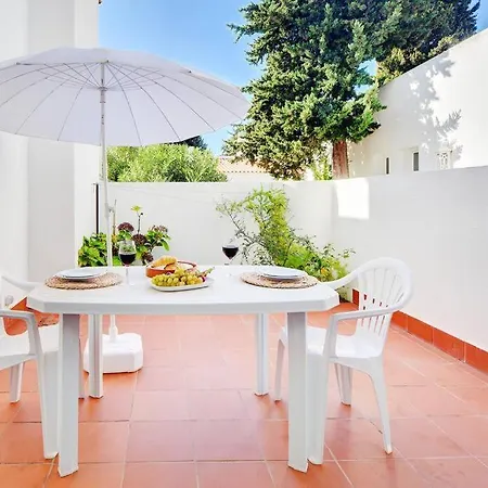 Prainha Calm Retreat In Alvor